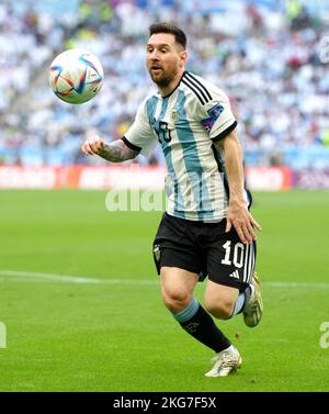 Lionel Messi d'Argentine pendant le match du groupe C de la coupe du monde de la FIFA au stade Lusail, Lusail, Qatar. Date de la photo: Mardi 22 novembre 2022. Banque D'Images