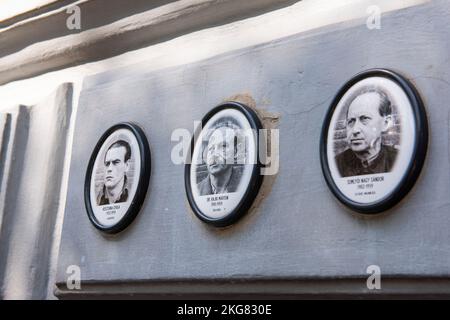 Extérieur de la Maison de la terreur sur l'avenue Andrassy à Budapest Hongrie Europe UE Banque D'Images