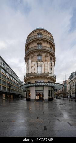 Grand magasin la Samaritaine. Vue extérieure de la façade depuis le Pont neuf Banque D'Images