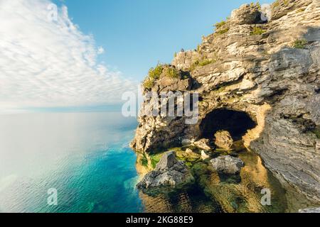 Grotte, parc national de la Péninsule-Bruce, Ontario Banque D'Images