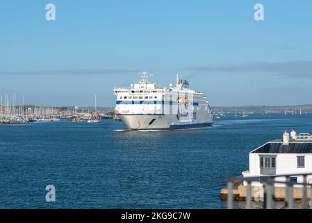 Brittany Ferries Galice quittant Portsmouth port en Angleterre. Novembre 2022. Banque D'Images