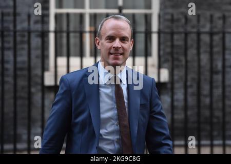 Londres, Angleterre, Royaume-Uni. 22nd novembre 2022. DOMINIC RAAB, vice-premier ministre, lors d'une réunion du Cabinet au 10 Downing Street Londres. (Image de crédit : © Thomas Krych/ZUMA Press Wire) Banque D'Images