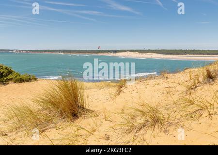 Vue sur la plage de la Pointe du Payre, Jard sur Mer, France en été, Vendée, France Banque D'Images