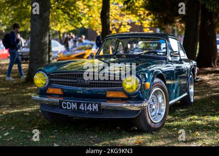 1974 Triumph TR6 ‘CDM 414M’ exposé au Scramble d’octobre qui s’est tenu au Centre du patrimoine de Bicester le 9th octobre 2022 Banque D'Images