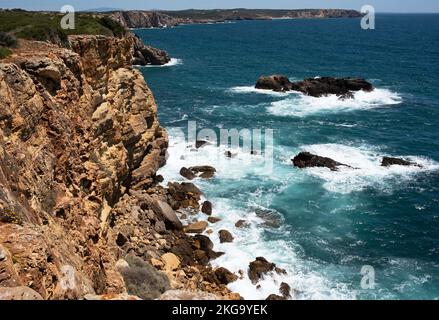 Randonnée le long de la côte de l'Algarve d'Igrina à Sagres Banque D'Images