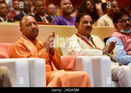 Noida, Inde. 22nd novembre 2022. GREATER NOIDA, INDE - NOVEMBRE 22 : le ministre en chef de l'Uttar Pradesh, Yogi Adityanath, inaugure le Hackathon de l'UNESCO Inde Afrique à l'Université de Bouddha de Gautam sur 22 novembre 2022, dans le Grand Noida, Inde. (Photo de Sunil Ghosh/Hindustan Times/Sipa USA) crédit: SIPA USA/Alay Live News Banque D'Images