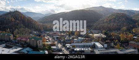 Vue panoramique sur le centre-ville de Gatlinburg, Tennessee Banque D'Images