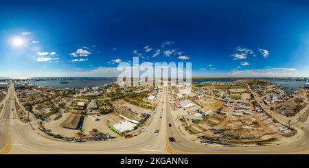 Vue panoramique à 360° de Drone aérien 360 panorama sphérique fort Myers Florida Hurrricane Ian séquelles