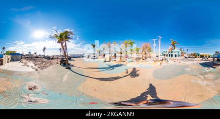 Vue panoramique à 360° de Fort Myers, FL, États-Unis - 20 novembre 2022: 360 photo sphérique fort Myers Beach FL ouragan Ian après le nettoyage et la récupération