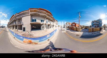 Vue panoramique à 360° de Fort Myers, FL, États-Unis - 20 novembre 2022: 360 photo sphérique fort Myers Beach FL ouragan Ian après le nettoyage et la récupération