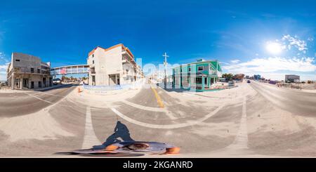 Vue panoramique à 360° de Fort Myers, FL, États-Unis - 20 novembre 2022: 360 photo sphérique fort Myers Beach FL ouragan Ian après le nettoyage et la récupération