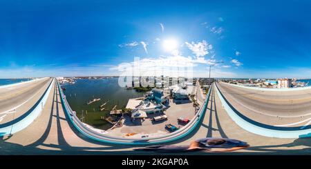 Vue panoramique à 360° de Fort Myers, FL, États-Unis - 20 novembre 2022: 360 photo sphérique fort Myers Beach FL ouragan Ian après le nettoyage et la récupération