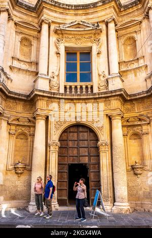 Chiesa di San Carlo Borromeo (Chiesa di San Carlo al Corso), Noto, Sicile, Italie. Banque D'Images
