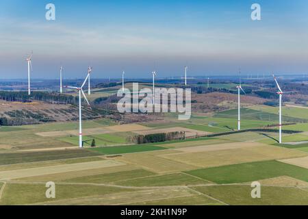 Vue aérienne, éolienne Auf'm Mühlstein, Brilon, pays aigre, Rhénanie-du-Nord-Westphalie, Allemagne, DE, Europe, Photographie aérienne, vue d'ensemble, oeil d'oiseau vi Banque D'Images