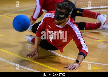 Arne Vanhove, athlète belge de para, photographié en action lors d'un camp d'entraînement organisé par le Comité olympique belge BOIC-COIB à Belek en Turquie, le mercredi 23 novembre 2022. La scène a lieu du 12 au 27 novembre, pour la première fois avec les athlètes paralympiques. BELGA PHOTO LAURIE DIEFFEMBACQ Banque D'Images