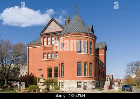 AMES, IA, USA - 1 NOVEMBRE 2022 : Morrill Hall sur le campus de l'université d'État de l'Iowa. Banque D'Images