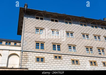 Prague, République tchèque - 4 septembre 2022 : façade du palais Schwarzenberg Banque D'Images