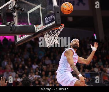 Bonn, Allemagne. 23rd novembre 2022. Basketball Champions League, groupe B, Telekom paniers Bonn vs AEK Athènes, Jeremy Morgan (Bonn) crédit: Juergen Schwarz/Alay Live News Banque D'Images