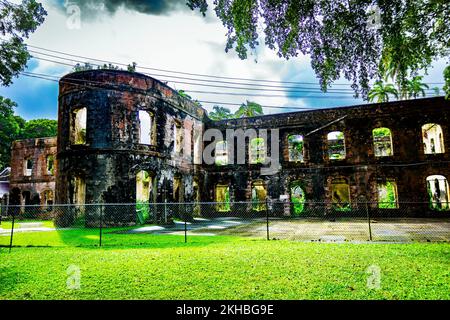 Le Breataking et le magnifique parc national de Farley Hill; Farley Hill; St. Peter; Barbade; Caraïbes Banque D'Images