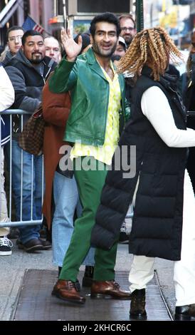 New York, NY, États-Unis. 23rd novembre 2022. Kumail Nanjiani vu à Good Morning America à New York sur 23 novembre 2022. Crédit : RW/Media Punch/Alamy Live News Banque D'Images