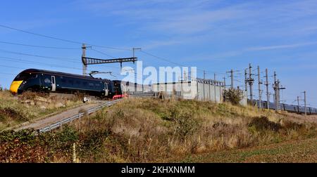 Grande électrification ferroviaire de la ligne principale de l'Ouest à la sous-gare de Christian Malford, Wiltshire. Banque D'Images