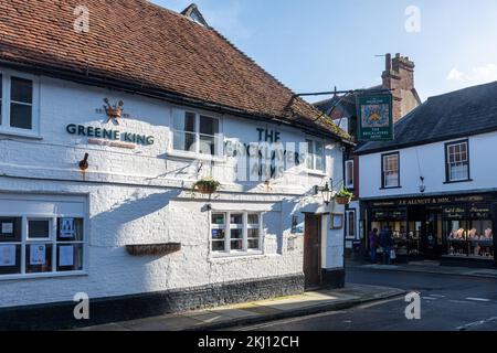 The Brickmaters Arms, pub historique de Greene King dans le centre-ville de Midhurst, West Sussex, Angleterre, Royaume-Uni Banque D'Images