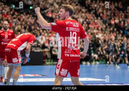 Aalborg, Danemark. 23rd novembre 2022. Kristian Bjornsen (19) de Aalborg Handball vu dans le match de la Ligue des champions de l'EHF entre Aalborg Handball et Nantes à Sparekassen Danmark Arena à Aalborg. (Crédit photo : Gonzales photo/Alamy Live News Banque D'Images