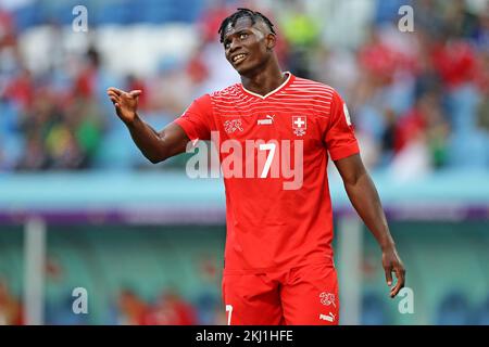 Al Wakrah, Qatar. 23rd novembre 2022. Breel Embolo da Suíça lors du match de la coupe du monde du Qatar 2022, groupe G, date 1, entre la Suisse et le Cameroun joué au stade Al Janoub le 24 novembre 2022 à Al-Wakrah, Qatar. (Photo de PRESSINPHOTO/Sipa USA) crédit: SIPA USA/Alay Live News Banque D'Images