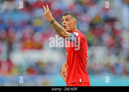 Al Wakrah, Qatar. 23rd novembre 2022. Granit Xhaka da Suíça lors du match de la coupe du monde du Qatar 2022, groupe G, date 1, entre la Suisse et le Cameroun joué au stade Al Janoub le 24 novembre 2022 à Al-Wakrah, Qatar. (Photo de PRESSINPHOTO/Sipa USA) crédit: SIPA USA/Alay Live News Banque D'Images