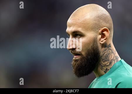 Ville de LUSAIL - gardien de but de Serbie Vanja Milinkovic-Savic lors de la coupe du monde de la FIFA Qatar 2022 groupe G match entre le Brésil et la Serbie au stade Lusail sur 24 novembre 2022 dans la ville de Lusail, Qatar. AP | Dutch Height | MAURICE DE PIERRE crédit: ANP/Alay Live News Banque D'Images