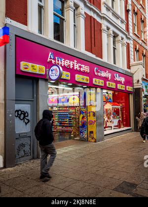 American Candy Shop sur Oxford Street à Londres. Un grand nombre d'American Candy Shops ont récemment ouvert leurs portes sur Oxford St, dans le centre de Londres. Banque D'Images