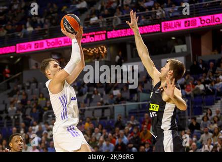 Madrid, Espagne. 24th novembre 2022. 24th novembre 2022; Centre Wizink; Madrid; Espagne; Turkish Airlines EuroLeague Basketball; Real Madrid vs Partizan Mozzart Bet Belgrade; Mario Hezonja (Madrid) 900/Cordonnon Press Credit: CORDONNON PRESS/Alay Live News Banque D'Images