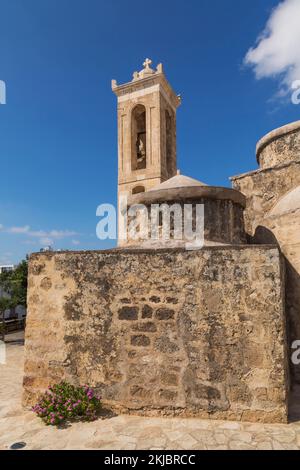 Église byzantine d'Agia Paraskevi, village de Geroskipou près de Pafos, Chypre. Banque D'Images