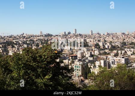 Horizon moderne de Jérusalem, Israël. Banque D'Images