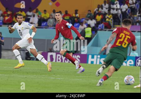 24th novembre 2022 : Qatar, Doha. Coupe du monde de football QATAR 2022: Portugal vs Ghana au stade 974, Ronaldo, J.FELEX & R Ledo chacun un but du Portugal et A.Ayew et O.Bukari chacun un but du Ghana. Credit: Seshadri SUKUMAR/Alamy Live News Banque D'Images