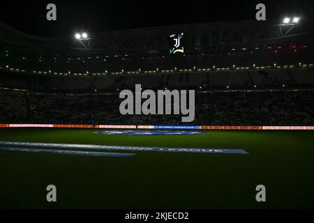 Turin, Italie. 24th novembre 2022. Avant la scène du groupe de la Ligue des champions des femmes de l'UEFA, match de 3 tours entre Juventus et Servette Chenois au stade Allianz de Turin, Italie Soccer (Cristiano Mazzi/SPP) Credit: SPP Sport Press photo. /Alamy Live News Credit: SPP Sport Press photo. /Alamy Live News Banque D'Images