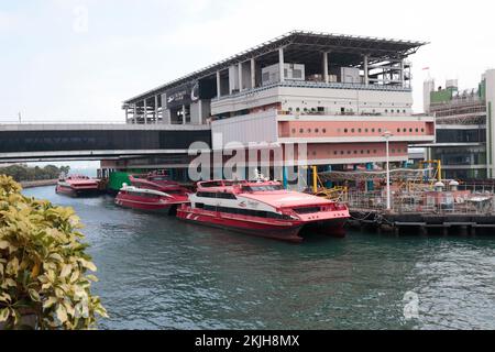 Terminal d'hydroglisseur de Macao - fermé en raison de restrictions de voyage de Covid - Sheung WAN, Hong Kong, Chine 17 novembre 2022 Banque D'Images