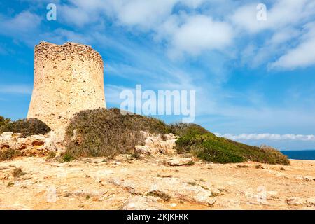 Torre de Cala Pi, tour de guet médiéval sur la côte, Cala Pi, Majorque, Iles Baléares, Espagne, Europe Banque D'Images