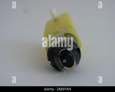 Moteur à engrenages moteur TT à double arbre pour entraînement des roues de robot de voiture Arduino Smart Banque D'Images