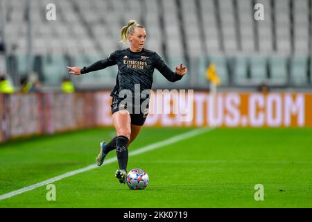 Turin, Italie. 24th novembre 2022. Stina Blackstenius (25) d'Arsenal vu dans le match de l'UEFA Women's Champions League entre Juventus et Arsenal au stade de Juventus à Turin. (Crédit photo : Gonzales photo/Alamy Live News Banque D'Images