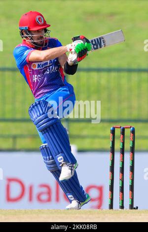 Kandy, Sri Lanka. 25th novembre 2022. Le 25th novembre 2022, Rahmanullah Gurbaz, en Afghanistan, joue un tir lors du match de cricket de l'ODI 1st entre le Sri Lanka et l'Afghanistan au Pallekele International Cricket Stadium de Kandy. Viraj Kothalwala/Alamy Live News Banque D'Images