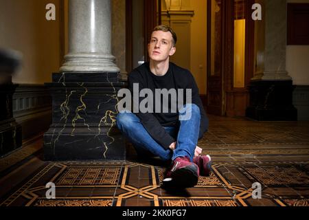 Auteur français Édouard Louis photographié à Stockholm, Suède. Photo: Jessica Gow / TT / code 10070 Banque D'Images