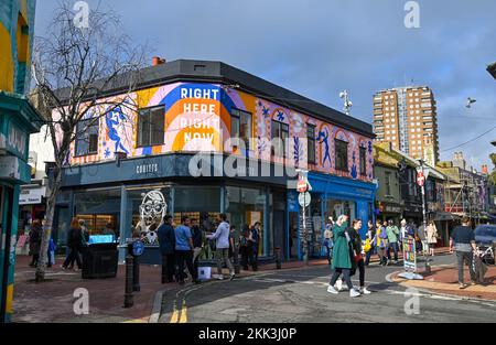 Boutiques colorées dans le quartier de Laine Nord de Brighton , Sussex , Angleterre Royaume-Uni Banque D'Images