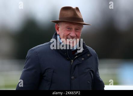 Photo du dossier datée du 30-01-2021 de l'entraîneur Nicky Richards. Nells son semble avoir été trouvé une excellente occasion d'ouvrir son compte sur des clôtures dans les 80th novices « gonna be Hot Tomorrow » de Chase at Carlisle. Date de publication : vendredi 25 novembre 2022. Banque D'Images