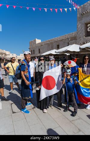 Fan international de football à Souq Waqif Doha lors de la coupe du monde de la FIFA 2022 Qatar. Banque D'Images