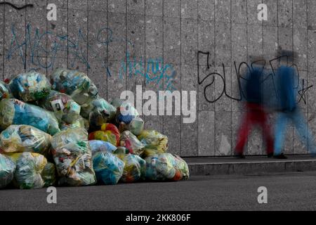 Pile de sacs à déchets Banque D'Images