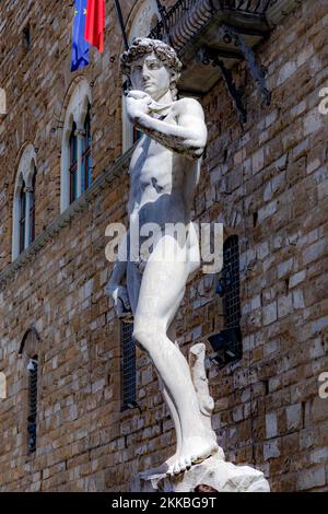 Florence, Italie - 13 août 2019 : la statue de David de Michel-Ange sur la Piazza della Signoria à Florence, Italie. Banque D'Images