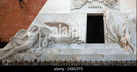 Détail du mausolée d'Antonio Canova à Venise Banque D'Images