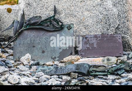 Tombe de Sir Ernest Shackleton au cimetière de Grytvikens, en Géorgie du Sud Banque D'Images