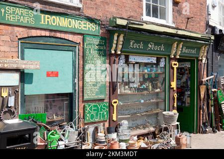 Magasin de ferronniers « Lock stock & Barrel », Hereford, Herefordshire Banque D'Images
